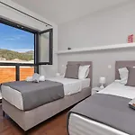 Luxury Apartment N&P