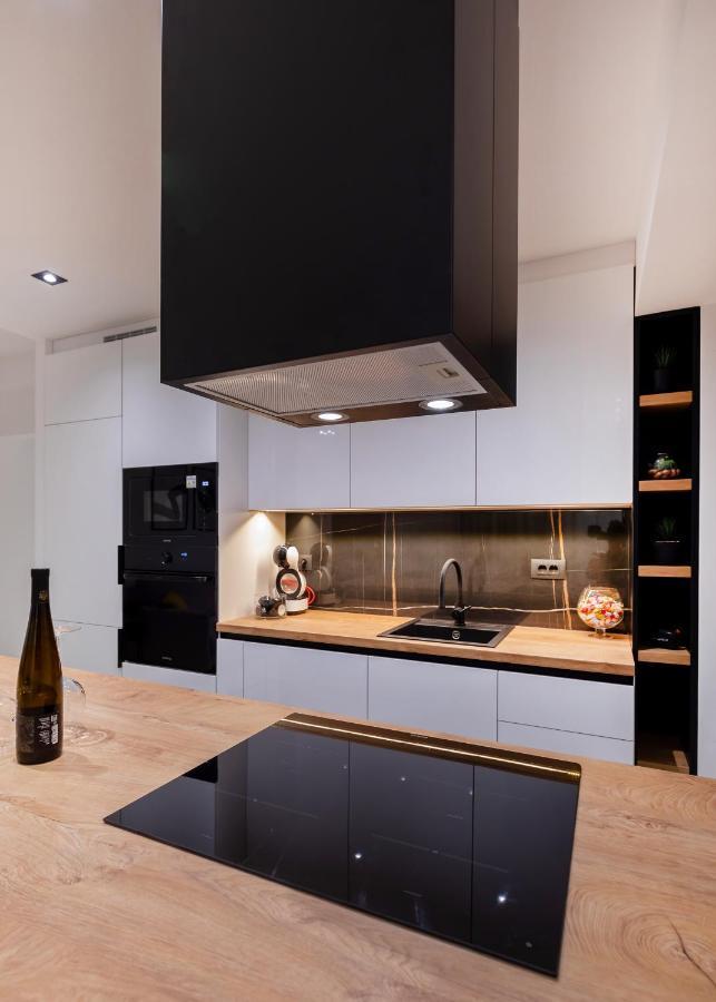 Luxury N&p Apartman