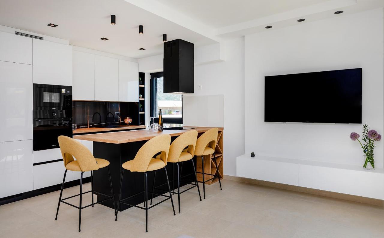 Apartment Luxury N&p *